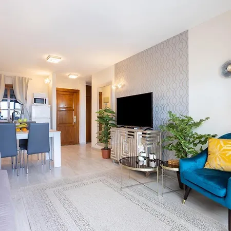 Stylish Design With Ocean, Pool View, King Size Bed, Wifi, Smart Tv, Free Parking 2 Pools Access Apartment Costa Adeje  Exterior photo